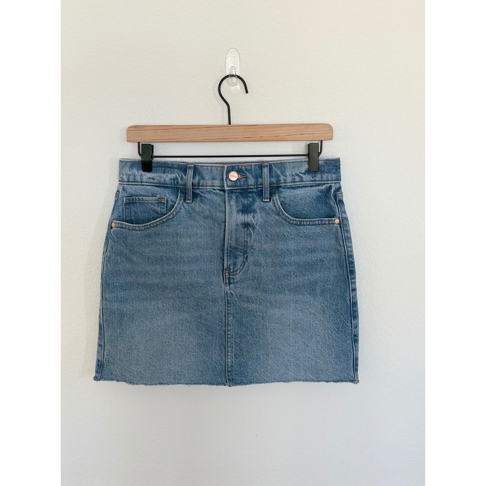 Express Denim Mini Skirt Medium Wash Raw Hem High Waisted Blue Jean Skirt